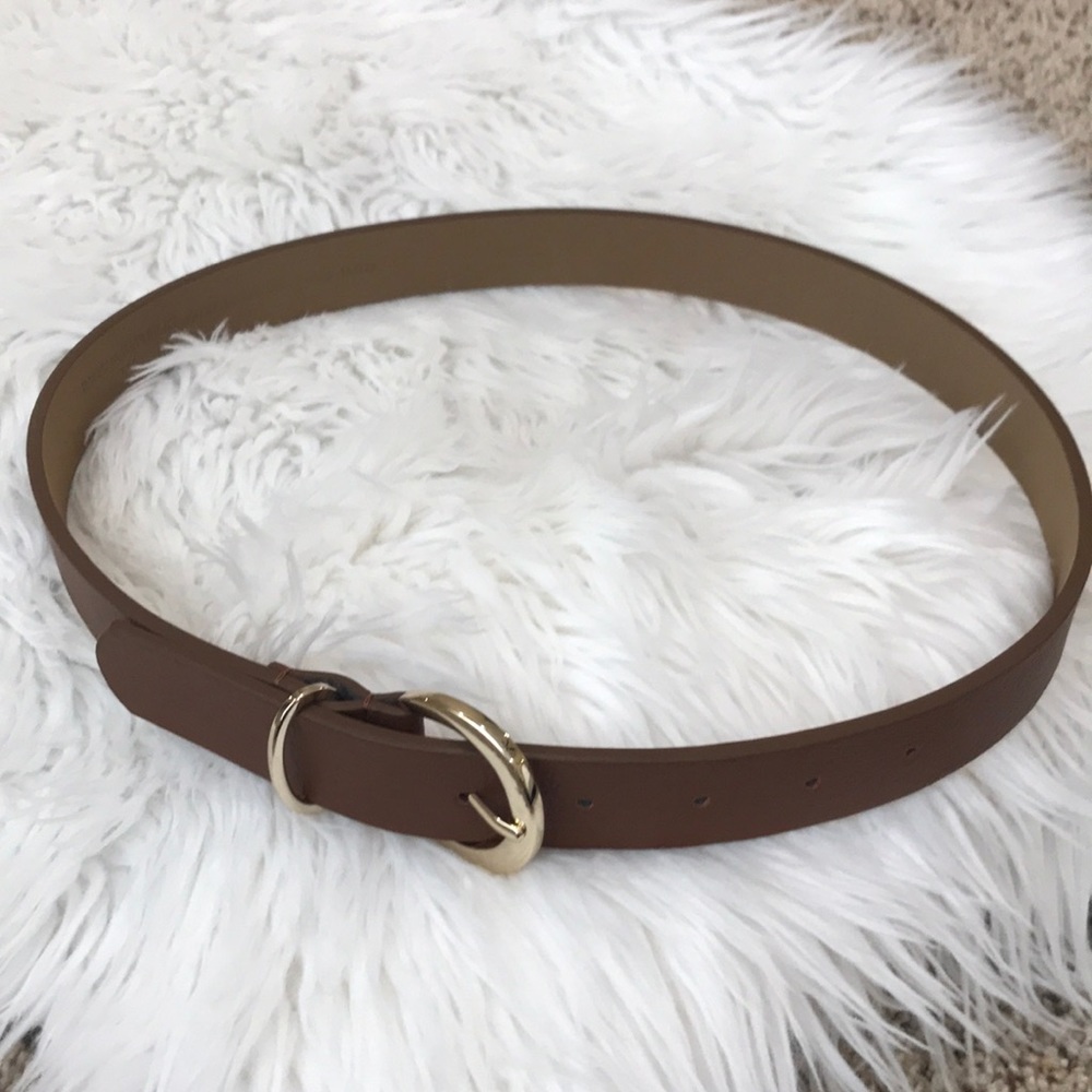 Banana Republic | Belt - Picture 2 of 8